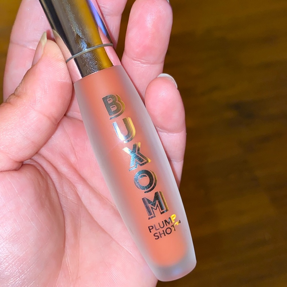 Buxom plump shot collagen infused lip serum in plush please